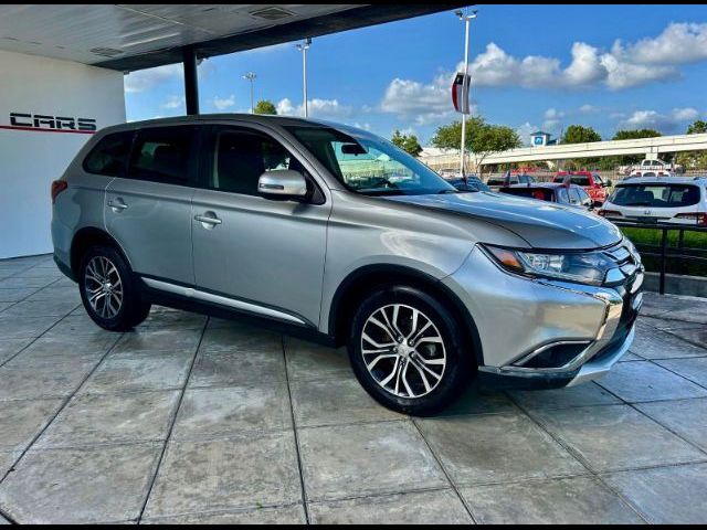 2018 Mitsubishi Outlander SE