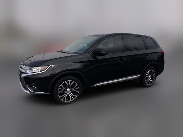 2018 Mitsubishi Outlander SE