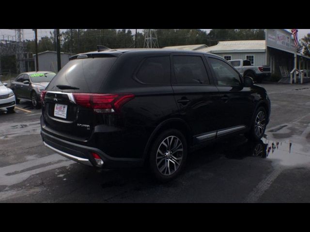 2018 Mitsubishi Outlander SE