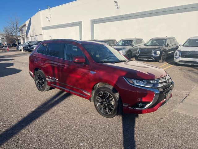 2018 Mitsubishi Outlander PHEV GT