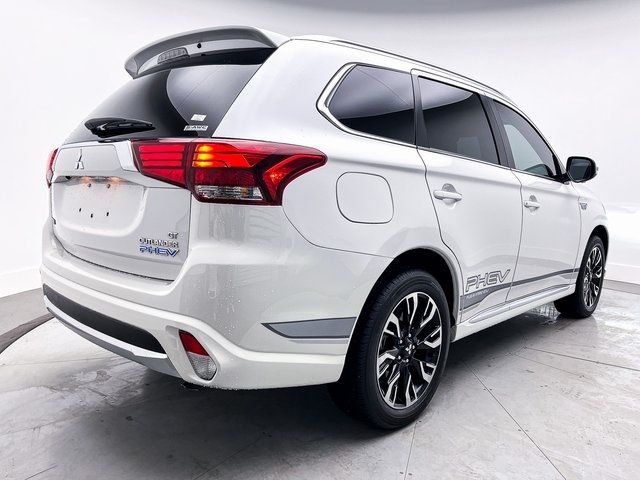 2018 Mitsubishi Outlander PHEV 