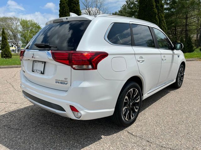 2018 Mitsubishi Outlander PHEV GT