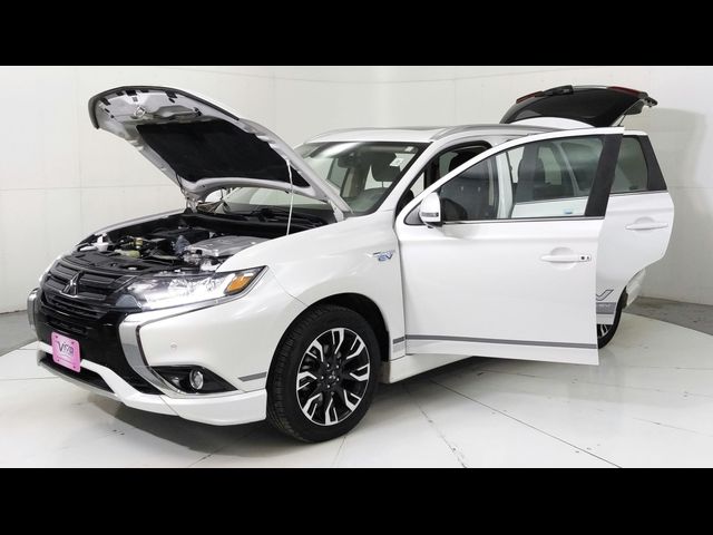 2018 Mitsubishi Outlander PHEV GT