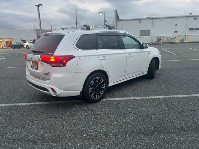 2018 Mitsubishi Outlander PHEV GT