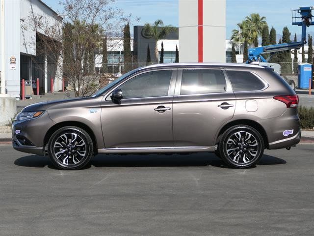 2018 Mitsubishi Outlander PHEV SEL