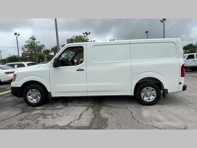 2018 Nissan NV SV