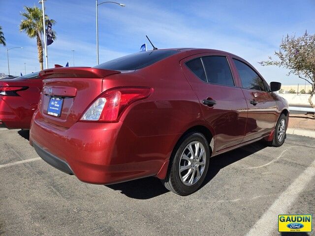 2018 Nissan Versa S Plus