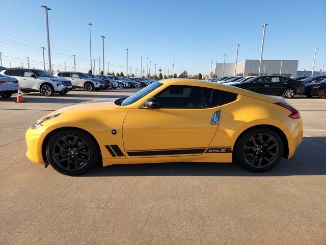 2018 Nissan 370Z Base