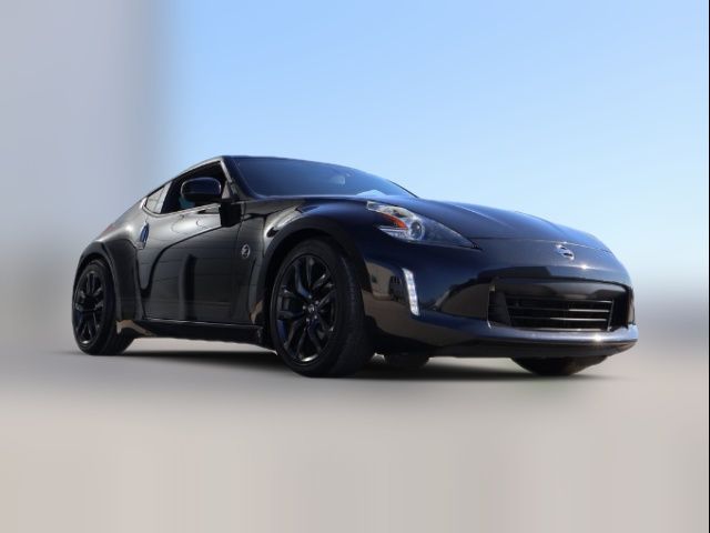 2018 Nissan 370Z Base