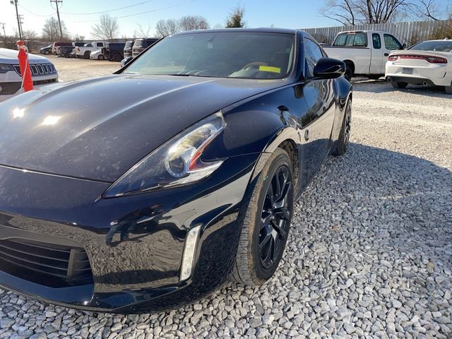 2018 Nissan 370Z Base