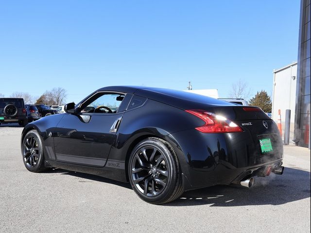 2018 Nissan 370Z Base