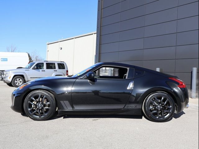 2018 Nissan 370Z Base