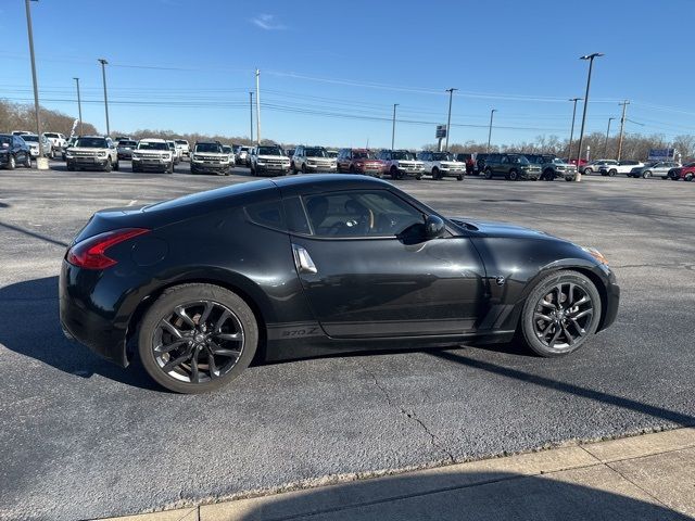 2018 Nissan 370Z Base