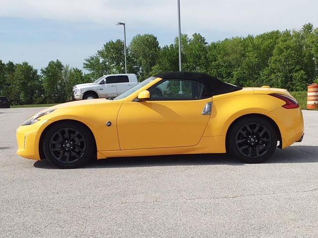 2018 Nissan 370Z Roadster Touring