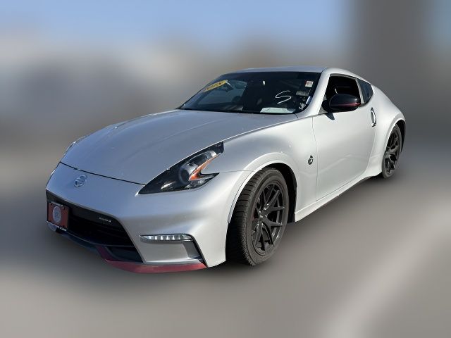 2018 Nissan 370Z NISMO