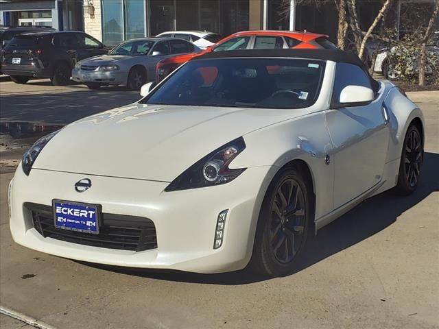 2018 Nissan 370Z Roadster Touring