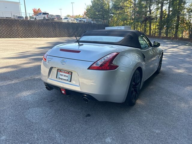 2018 Nissan 370Z Roadster Touring