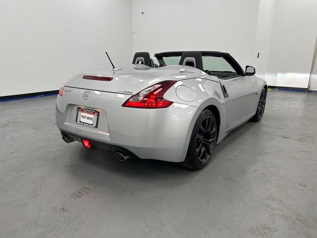 2018 Nissan 370Z Roadster Touring