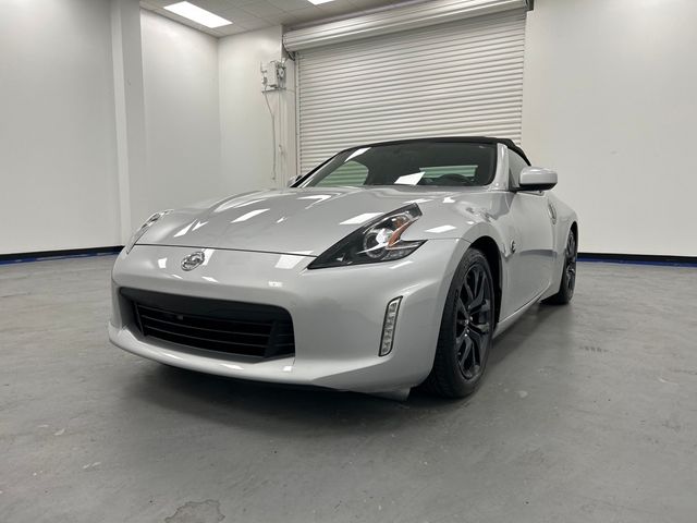 2018 Nissan 370Z Roadster Touring