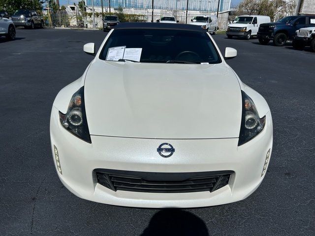 2018 Nissan 370Z Roadster Touring Sport