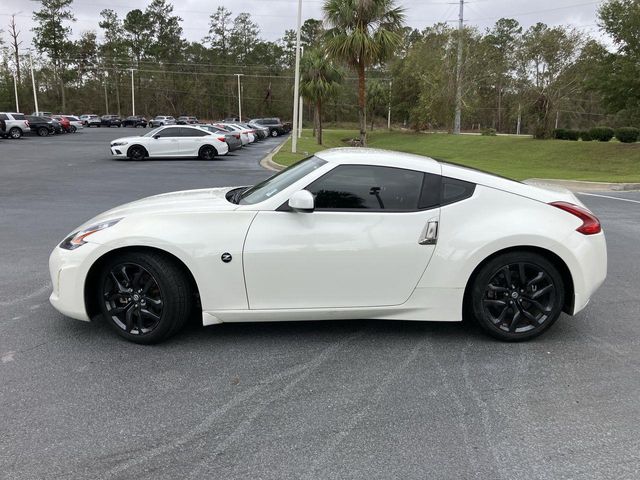 2018 Nissan 370Z Base