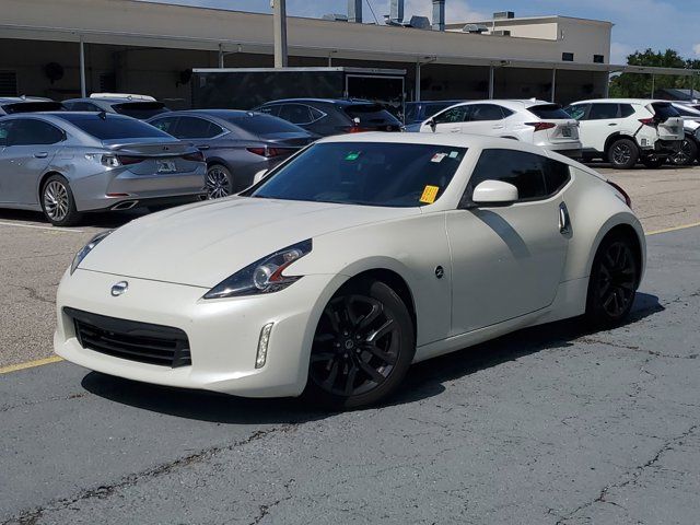 2018 Nissan 370Z Base