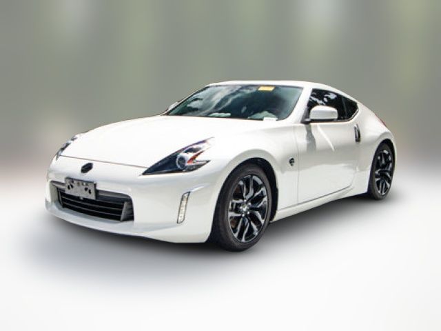 2018 Nissan 370Z Base