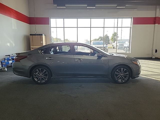 2018 Nissan Altima 2.5 SR