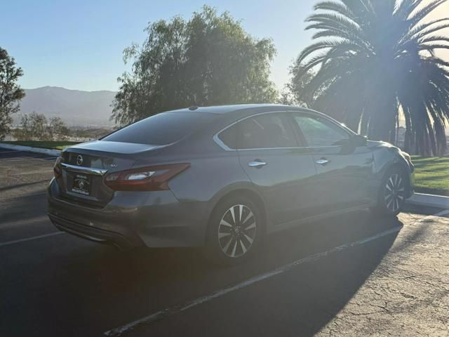 2018 Nissan Altima 2.5 SV