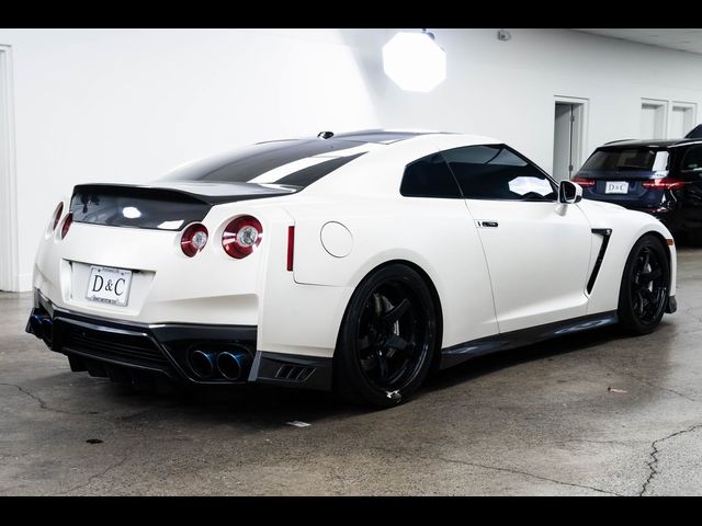 2018 Nissan GT-R Premium