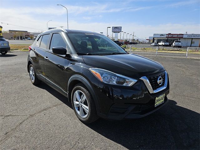 2018 Nissan Kicks S