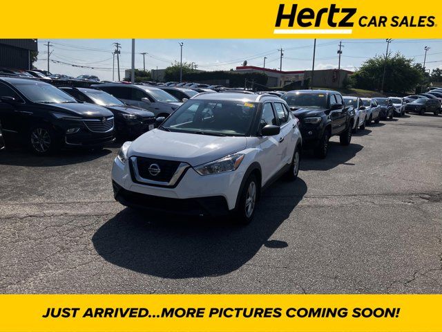 2018 Nissan Kicks S