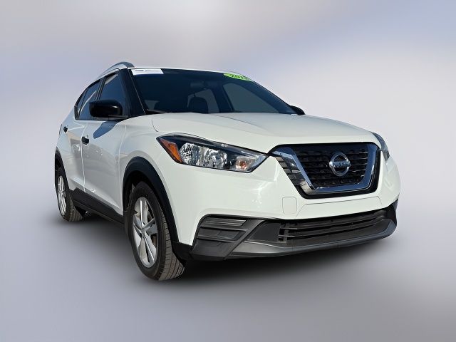 2018 Nissan Kicks S