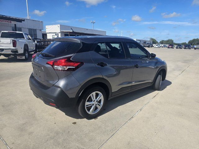 2018 Nissan Kicks S