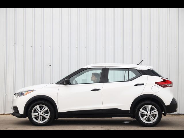 2018 Nissan Kicks S