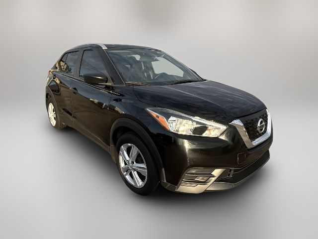 2018 Nissan Kicks S