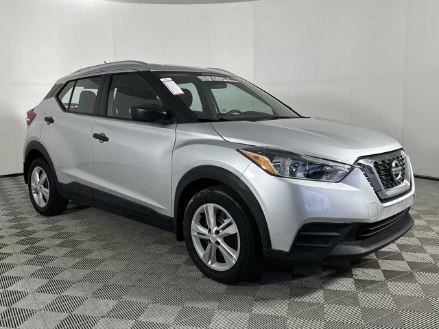 2018 Nissan Kicks S