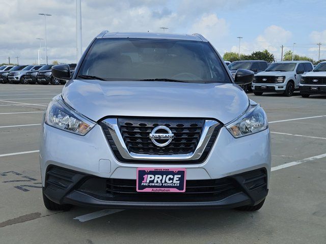 2018 Nissan Kicks S