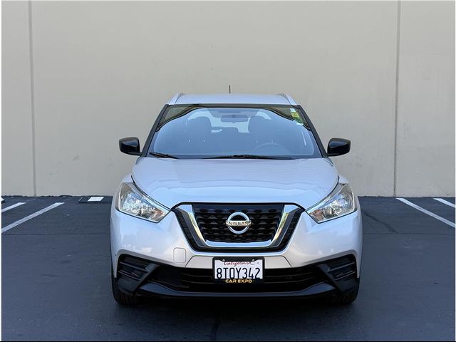 2018 Nissan Kicks S