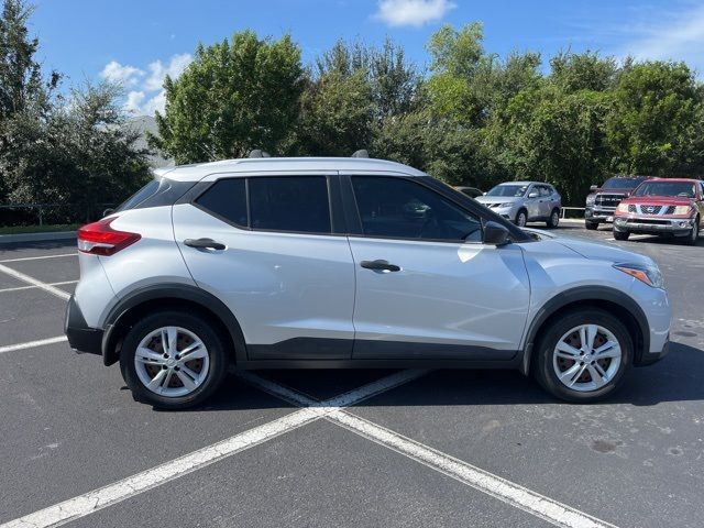 2018 Nissan Kicks S