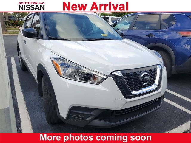 2018 Nissan Kicks S