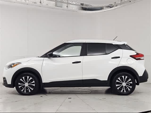 2018 Nissan Kicks S