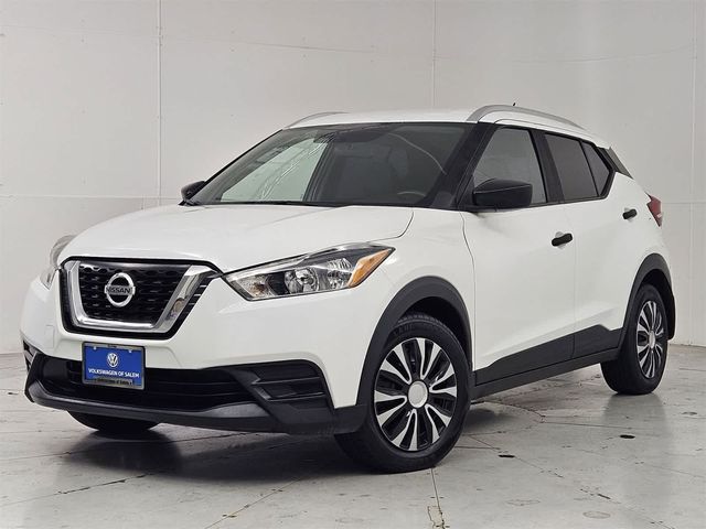 2018 Nissan Kicks S