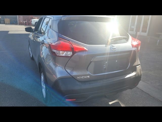 2018 Nissan Kicks S