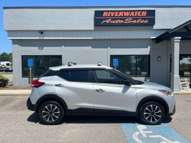 2018 Nissan Kicks S