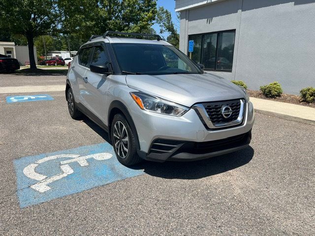 2018 Nissan Kicks S