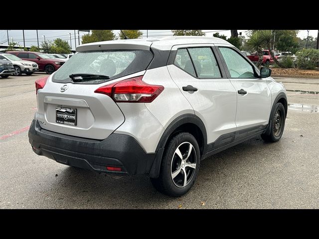 2018 Nissan Kicks S