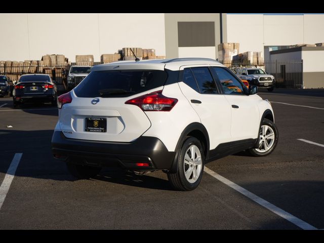 2018 Nissan Kicks S