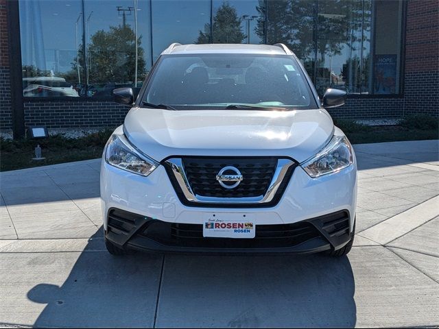 2018 Nissan Kicks S