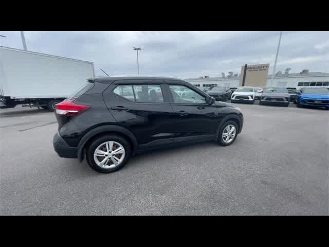 2018 Nissan Kicks S